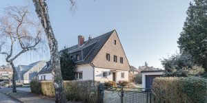 Grundstück mit Altbestand